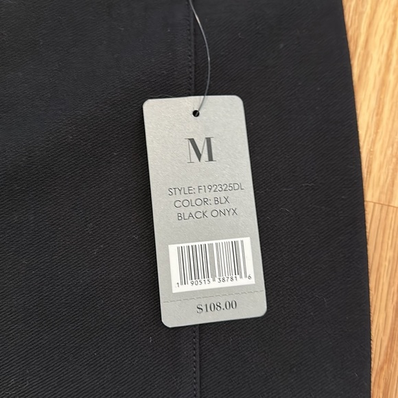 NWT Black Legging/Pants - Picture 3 of 5